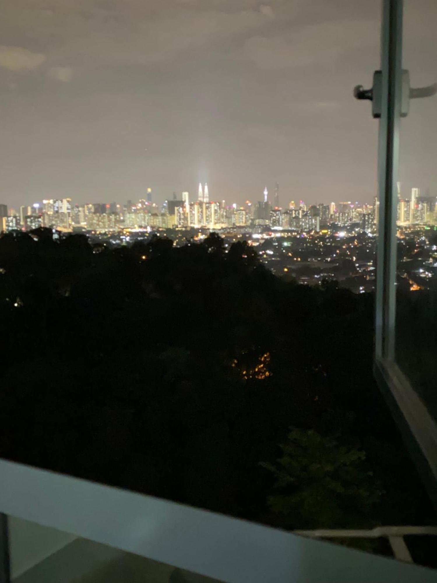 Ayuman Suites, Gombak With Kl City View Kuala Lumpur Luaran gambar